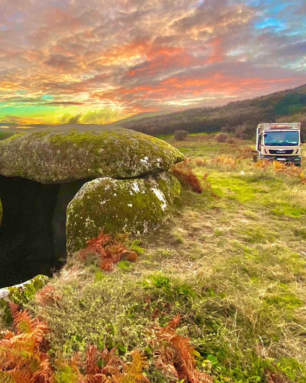Mystische Stimmung – mit dem MAN TGM 13.290 auf geschichtlicher Entdeckungsreise alter Bauten